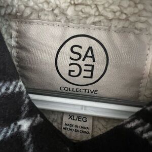 Sage woman’s shacket